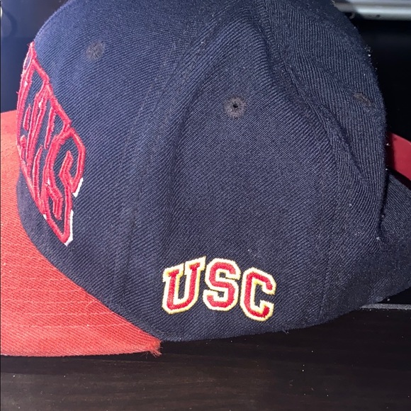 USC Trojans snapback hat - Picture 2 of 4